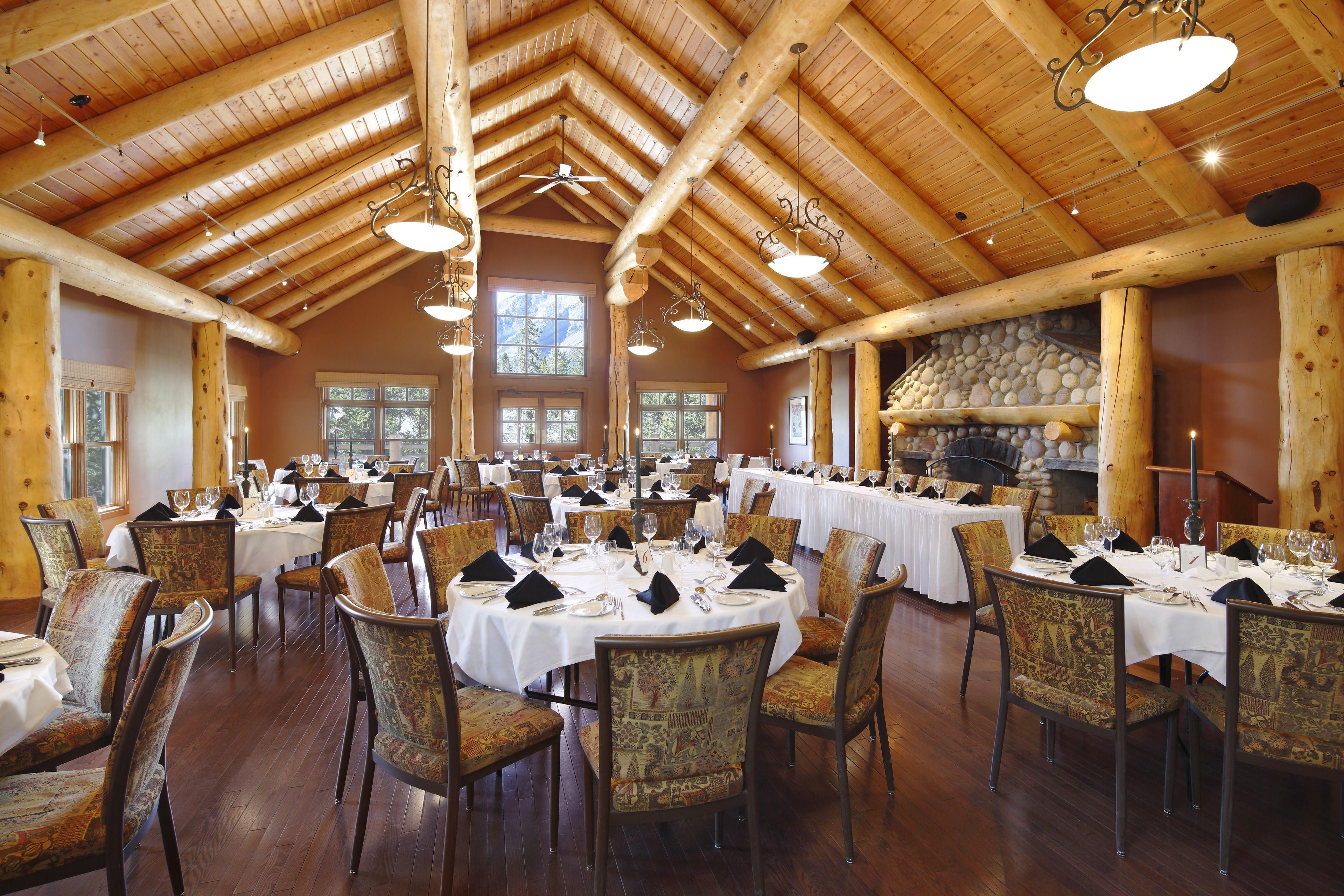 BUFFALO MOUNTAIN LODGE BANFF | CHOOSE YOUR STAY IN BANFF | BOOK NOW & SAVE